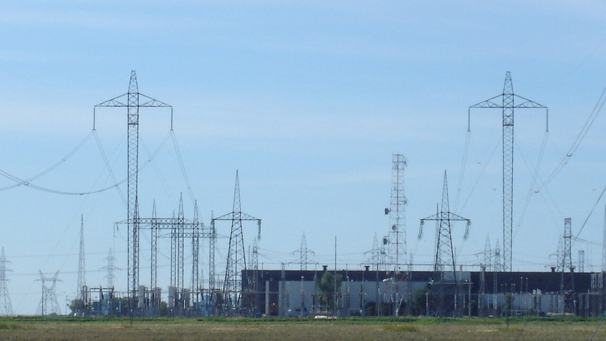 HVDC converter station high voltage direct current